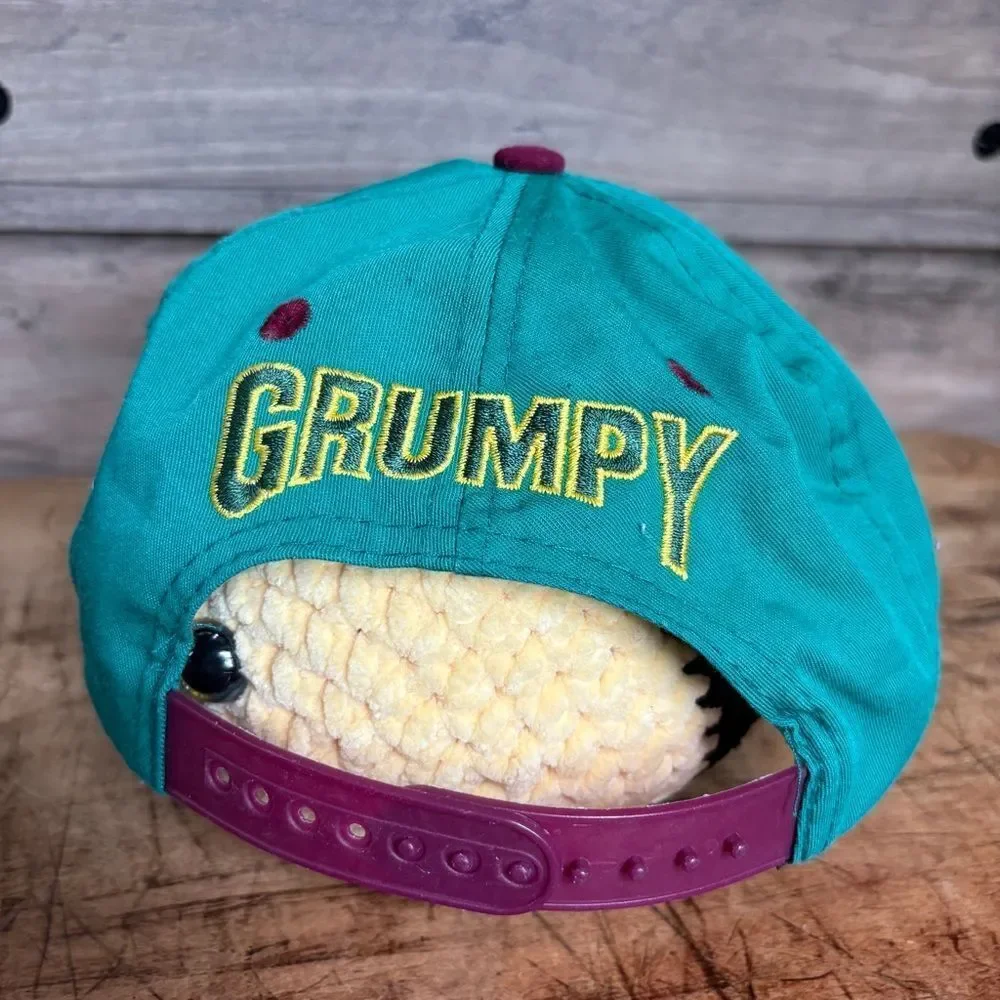 1990s Vintage Disney Snow White Grumpy Embroidered hat youth sz